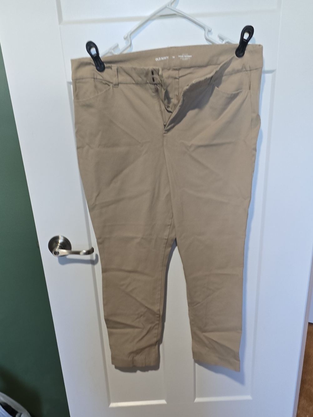 Old Navy Beige Cropped Ankle Pants